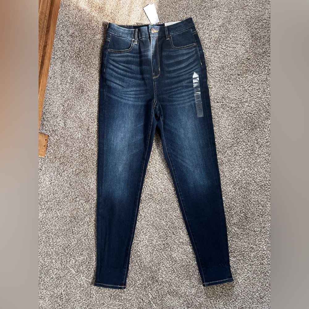 American Eagle Outfitters Curvy High-Rise Jeggings in Dark Blue